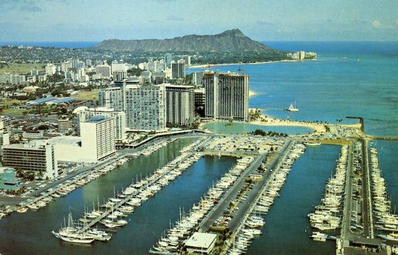 Waikiki from the Ilikai to Diamond Head, Honolulu, HI - Carey's Emporium