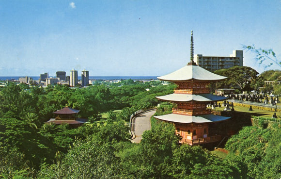 Kinkaku-ji Temple, Nuuanu Valley, Kyoto Gardens, Oahu, HI - Carey's Emporium