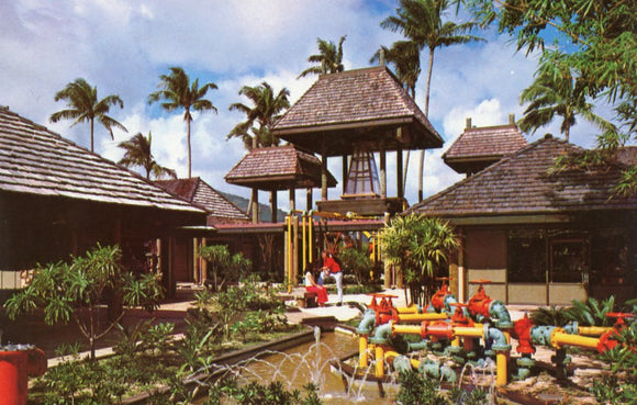 The Market Place at Coconut Plantation, Island of Kauai, HI - Carey's Emporium