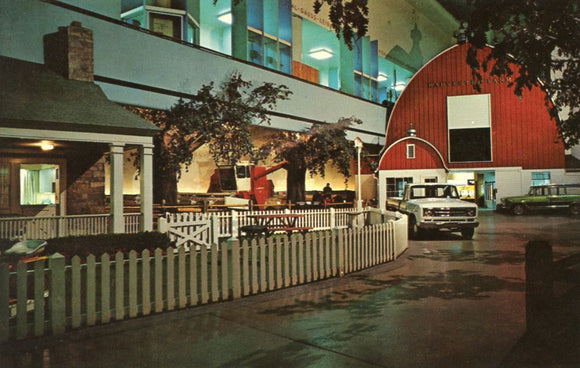 Harvester Farm, Museum of Science and Industry, Chicago, IL - Carey's Emporium