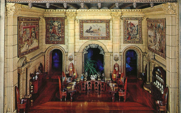 Every Room Fit for a King, Museum of Science and Industry, Chicago, IL - Carey's Emporium