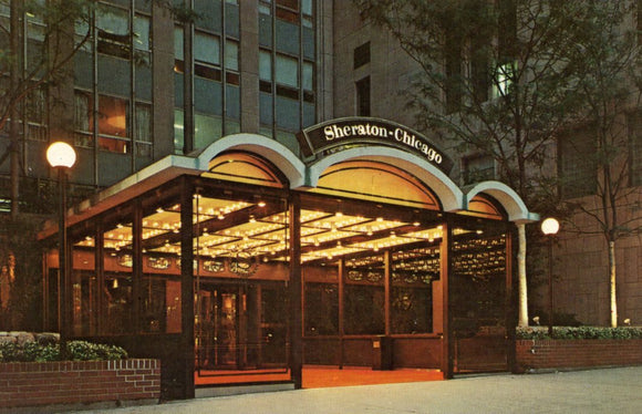 Sheraton, Chicago Hotel, 505 North Michigan Avenue, Chicago, IL - Carey's Emporium