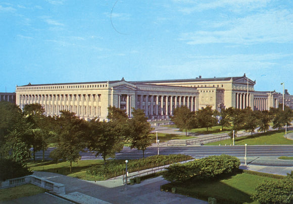 Field Museum of Natural History, Roosevelt Road at Lake Shore Drive, Chicago, IL - Carey's Emporium