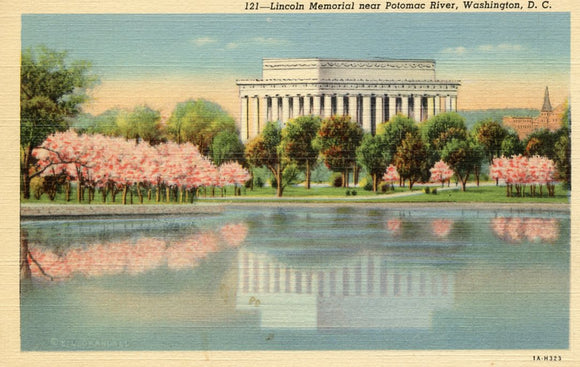 Lincoln Memorial near Potomac River, Washington, DC - Carey's Emporium