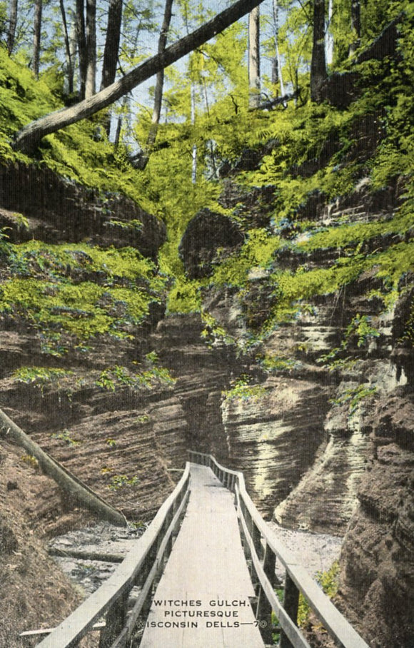 Witches Gulch, Picturesque Wisconsin Dells, WI - Carey's Emporium