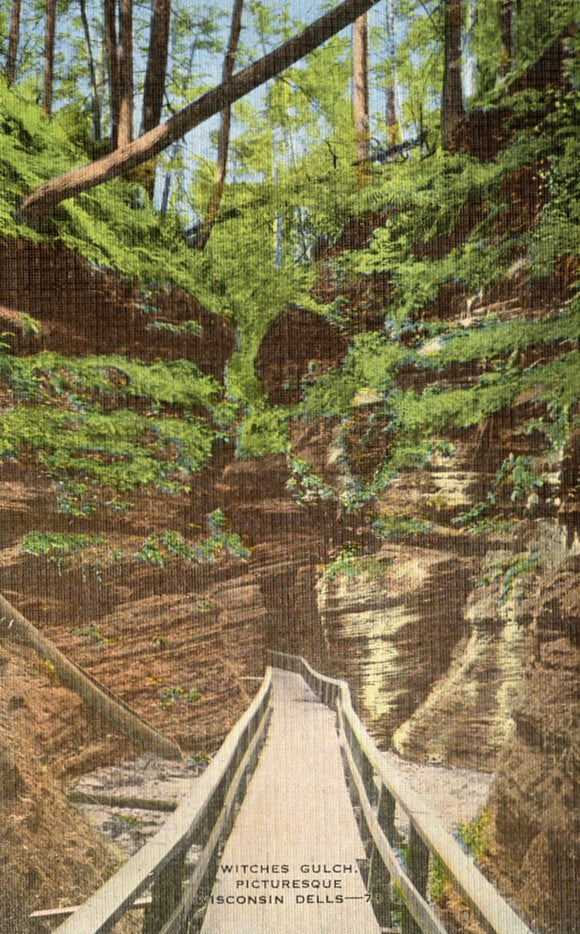 Witches Gulch, Picturesque Wisconsin Dells, WI - Carey's Emporium