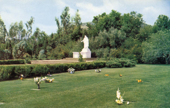 Green Acres Memorial Gardens, Cedar Avenue at Seventh Street, Bloomington, CA - Carey's Emporium