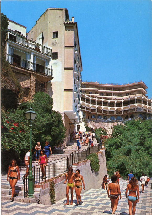 The Beach Road, Torremolinos-Carey's Emporium