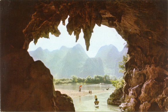 Crown Crag Cavern, Kweilin Caves, Kweilin-Carey's Emporium