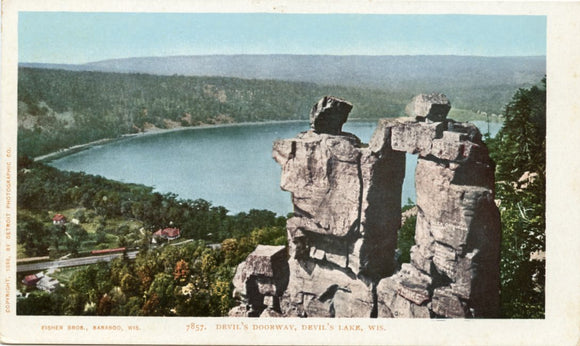 Devil's Doorway, Devil's Lake, WI-Carey's Emporium