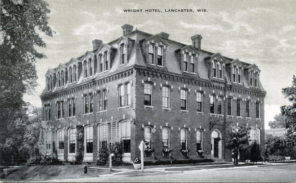 Wright Hotel, Lancaster, WI-Carey's Emporium
