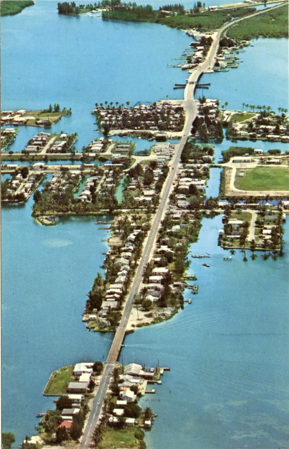 Matlacha, Ft. Myers, FL-Carey's Emporium