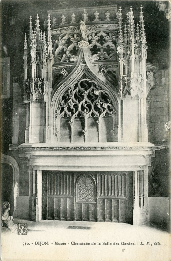 Musee, Cheminee de la Salle des Gardes, Dijon-Carey's Emporium