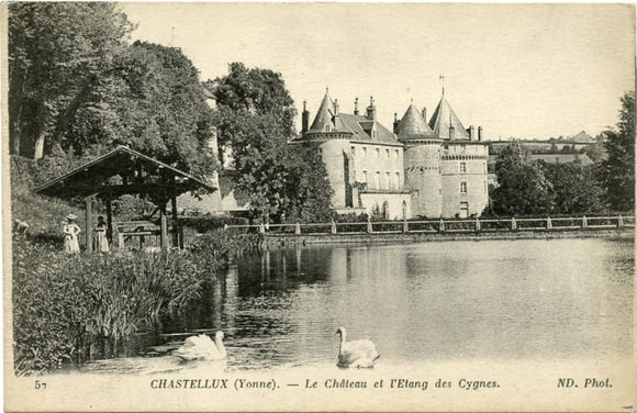 Le Chateau et l'Etang des Cygnes, Chastellux-Carey's Emporium