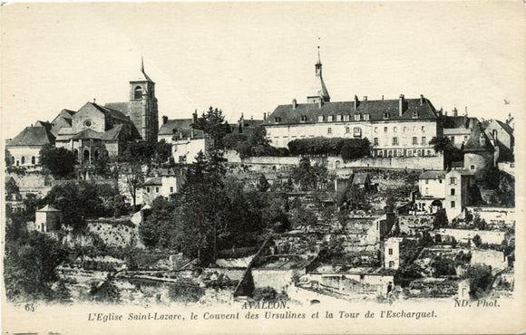 Le Couvent des Ursulines et la Tour de l'Escharguet, L'Eglise Saint-Lazare-Carey's Emporium