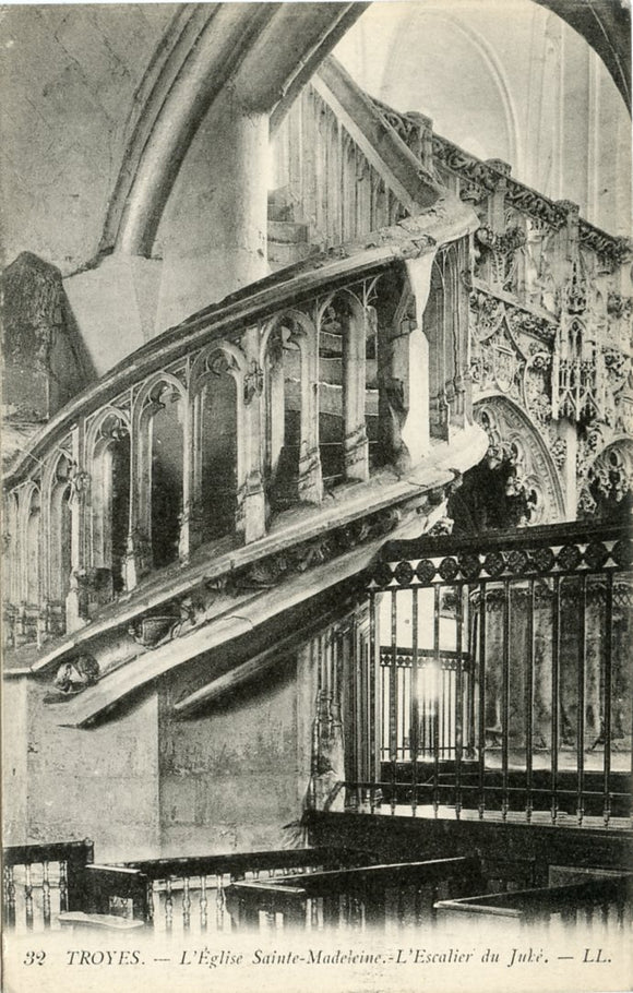 L'Eglise Sainte-Madeleine, L'Escalier du Jube, Troyes-Carey's Emporium