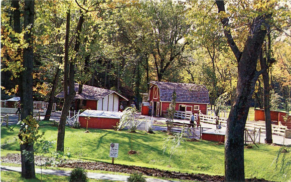 Children's Farm, Fort Dells, Wisconsin Dells, WI-Carey's Emporium