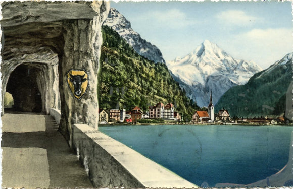 Axenstrasse am Vierwaldstattersee mit Fluelen und Bristenstock-Carey's Emporium