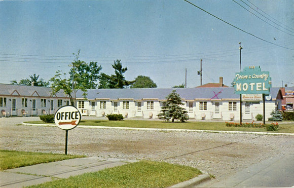 Town and Country Motel, 18 Units, Located 8 Blocks from Downtown, Iron Mtn., MI-Carey's Emporium