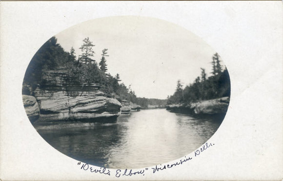 Devils Elbow, Wisconsin Dells, WI-Carey's Emporium