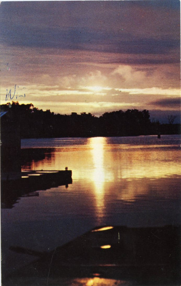 Early Morning on the Upper Mississippi Between Iowa and Wisconsin, Greetings, Prairie du Chien, WI-Carey's Emporium