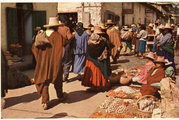 Vendedoras en las Calles de Cajamarca, Peru-Carey's Emporium