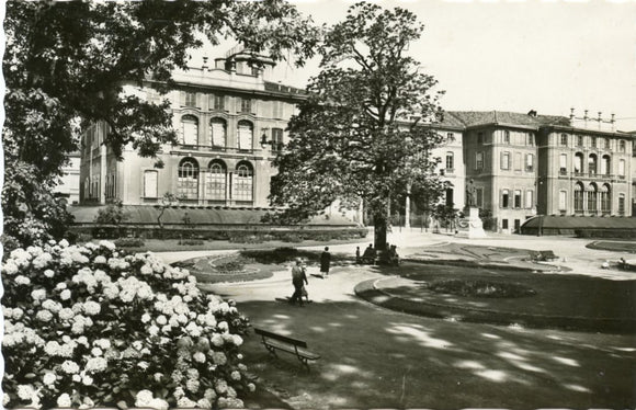 Giardini Pubblici Museo, Milano-Carey's Emporium