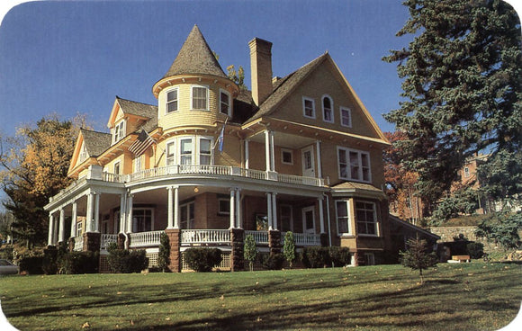 Le Chateau Boutin, Bayfield, WI-Carey's Emporium