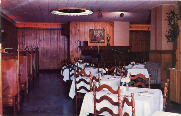 Hotel Eau Claire, Eau Claire, WI-Carey's Emporium