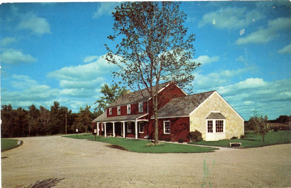 Millie's Pancake Haus, County O and South Shore,, Delavan, WI-Carey's Emporium