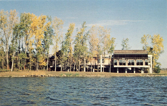 DeSoto National Wildlife Refuge Visitor Center, Missouri Valley, IA-Carey's Emporium