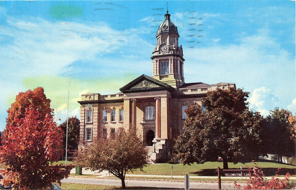 Lafayette County Courthouse, Darlington, WI-Carey's Emporium