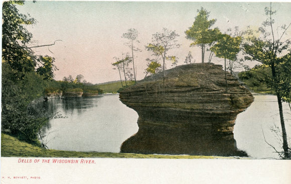 Dells of the Wisconsin River, WI-Carey's Emporium