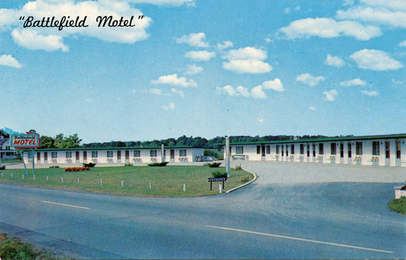 Battlefield Motel, 2 Miles South on U. S. Highway 15, Gettysburg, PA-Carey's Emporium