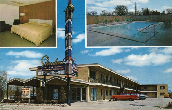 The Stardust Motel, Corner of Milwaukee and Waukegan Rd., Niles, IL-Carey's Emporium