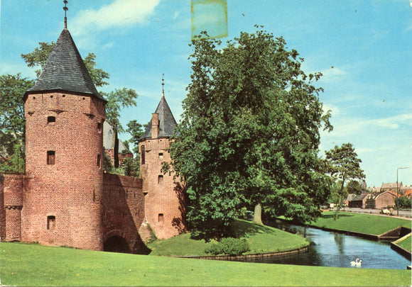 Monnikendam, Amersfoort-Carey's Emporium