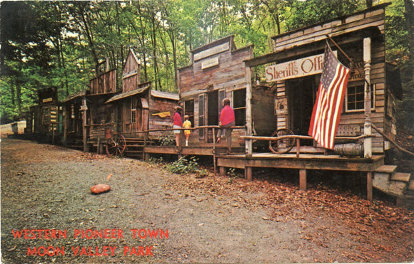Western Pioneer Town, Moon Valley Park, Milford, PA [Postcard]
