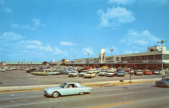 Colonial Plaza, Orlando, FL [Postcard]